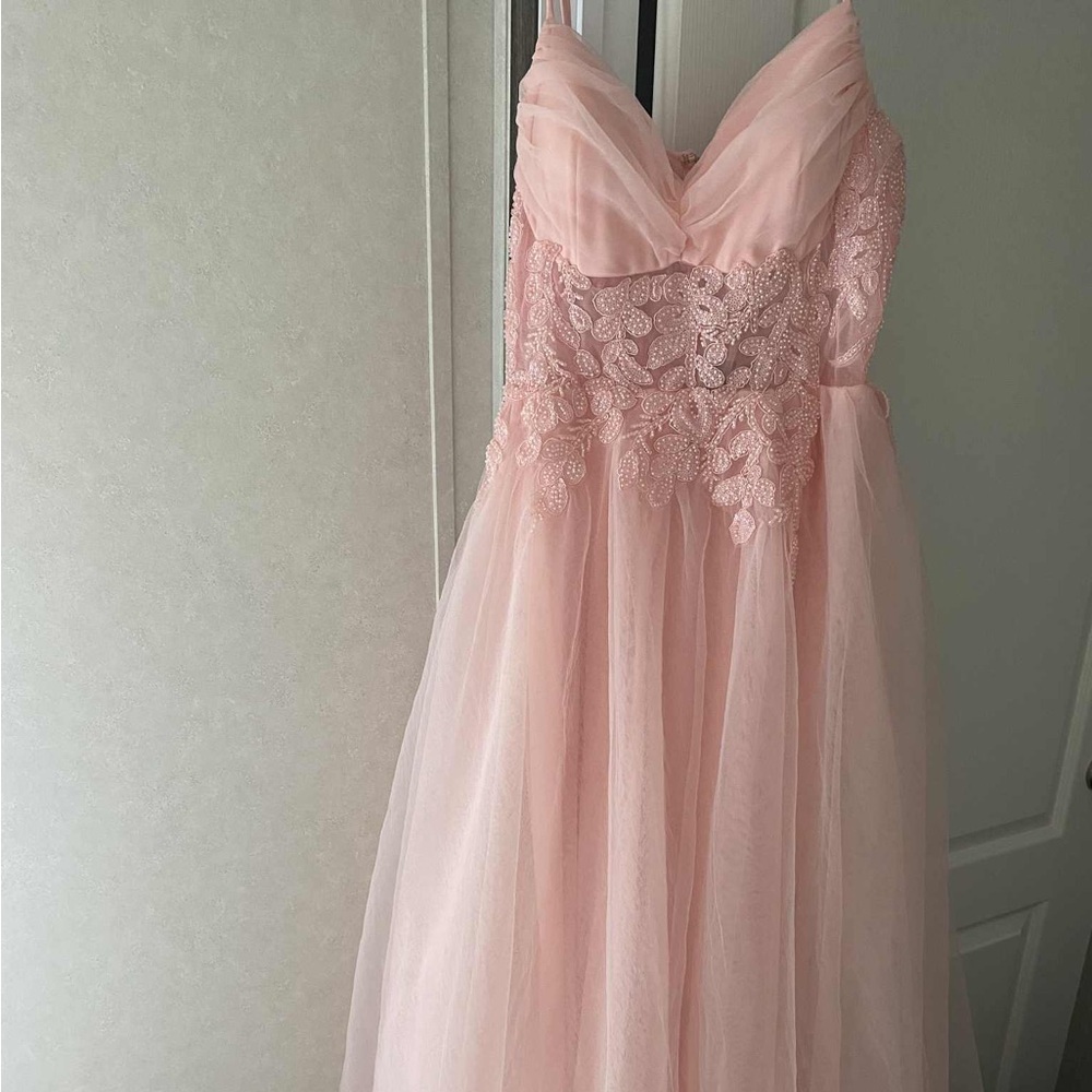 Elegant Pink Lace dress